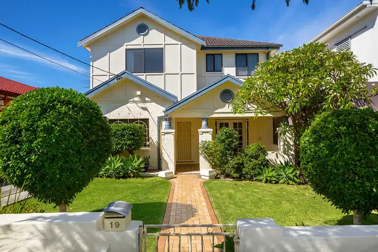19 Bickleigh Street, Abbotsford NSW 2046