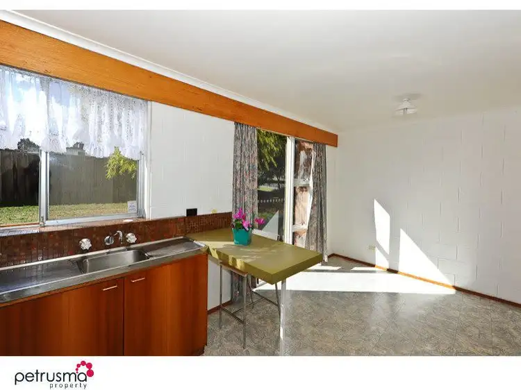 Fourth view of Homely unit listing, 1/3 Clifford Court, Howrah TAS 7018