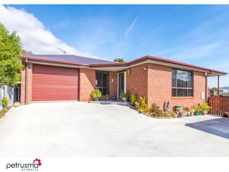 Main view of Homely villa listing, 1/37 Blair Street, New Norfolk TAS 7140