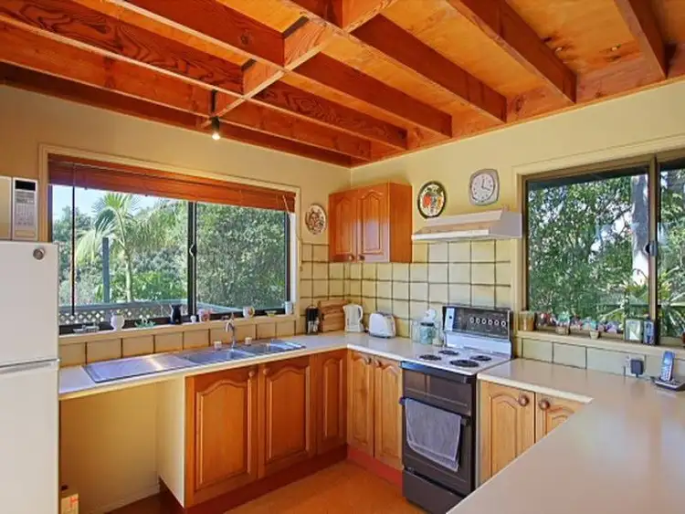 Fifth view of Homely house listing, 8 Tamarind Court, Suffolk Park NSW 2481