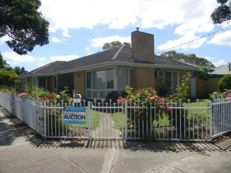 1 Delmont Avenue, Altona VIC 3018