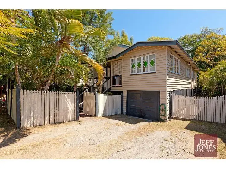 63 Henry Street, Greenslopes QLD 4120