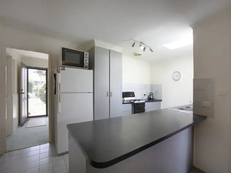 Fifth view of Homely house listing, 4 Canonbury Circle, Seabrook VIC 3028