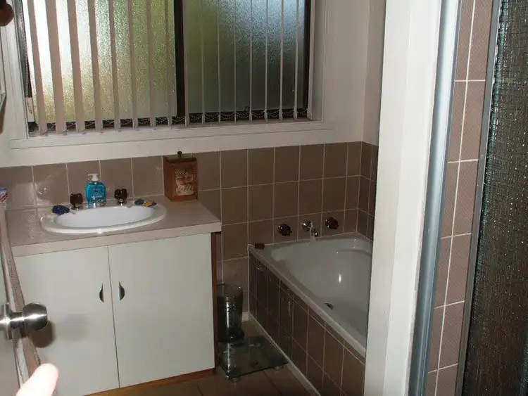 Seventh view of Homely house listing, 10 Sunhaven Court, Midway Point TAS 7171