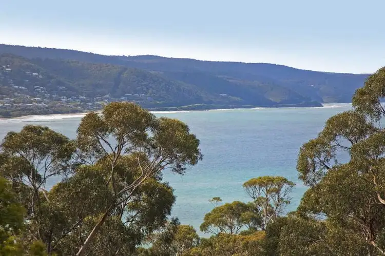 62 Charles Street, Lorne VIC 3232