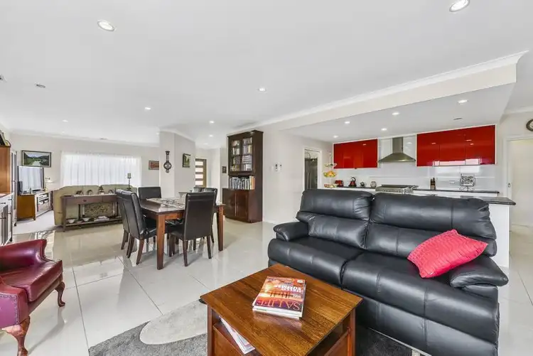 27 Hilltop, Mount Gambier SA 5290