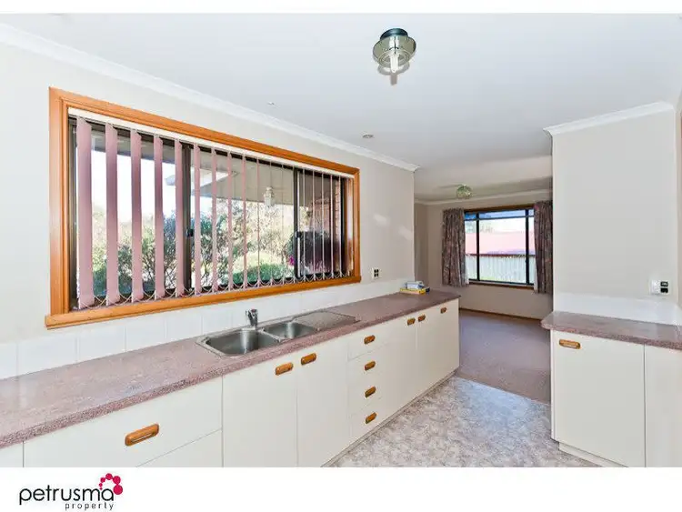 Fourth view of Homely villa listing, 2/5 Topham Street, Rose Bay TAS 7015