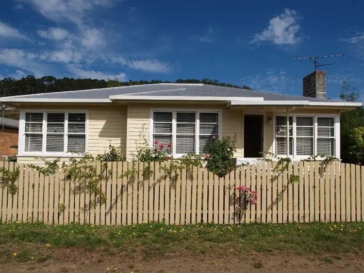 2728 Huon Highway, Huonville TAS 7109