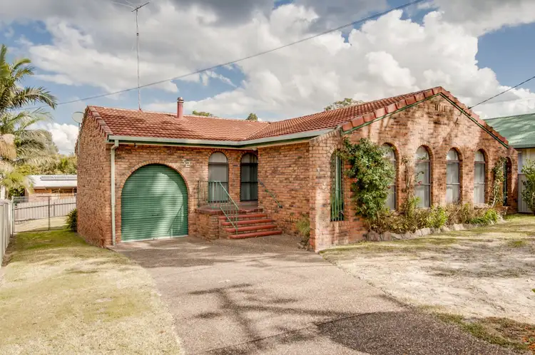 32 Parraweena Road, Gwandalan NSW 2259