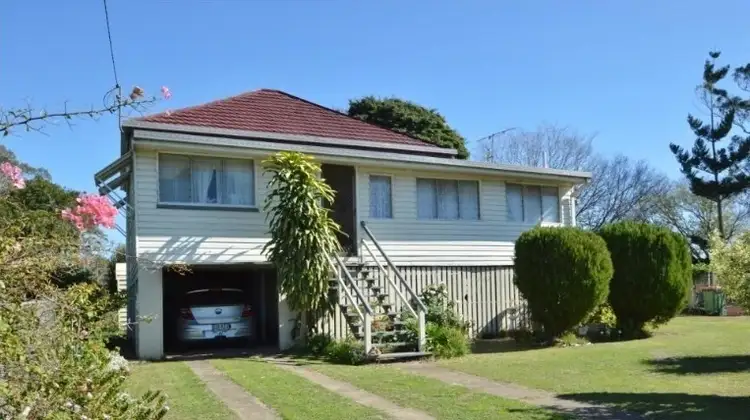 4 William Street, Grantham QLD 4347