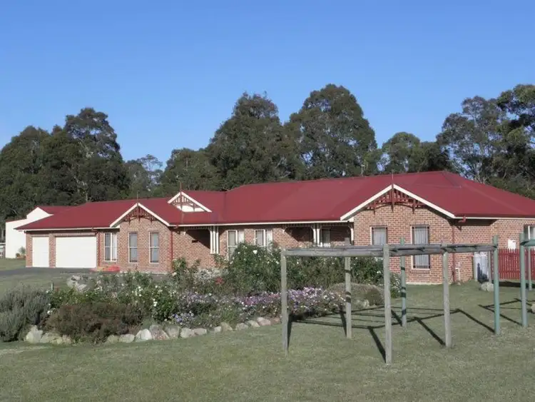 233 Stringybark, Nowra Hill NSW 2540