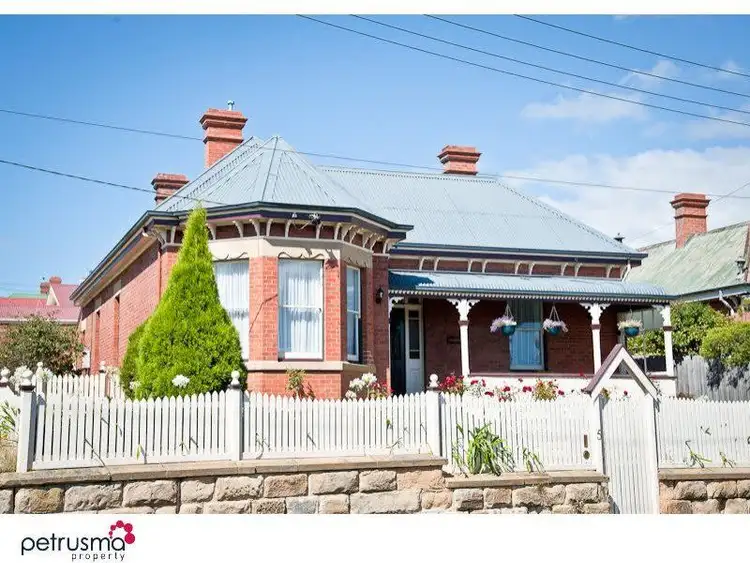 5 Archer Street, New Town TAS 7008