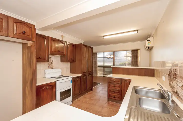 Seventh view of Homely house listing, 6 Irwin Close, Kin Kora QLD 4680