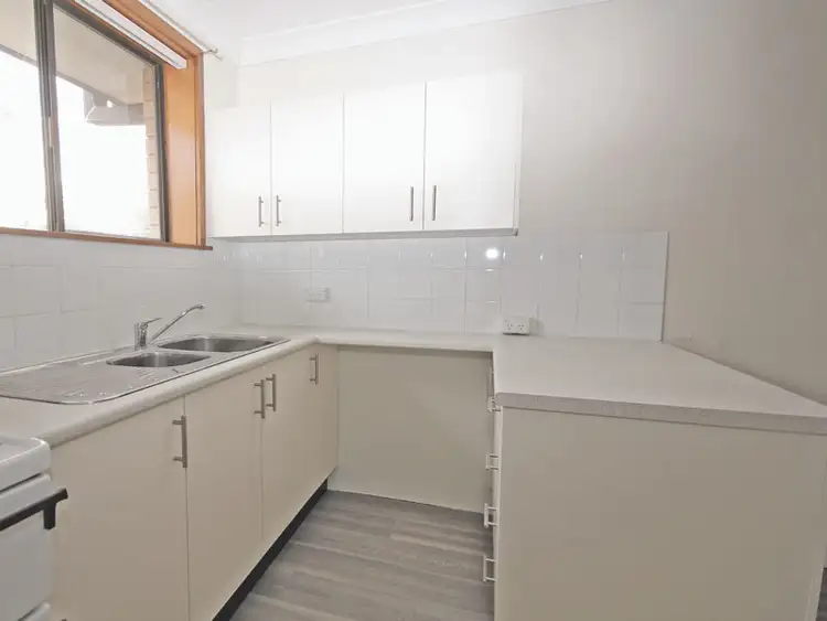 Fourth view of Homely unit listing, 2/3 Leslie Street, Shoal Bay NSW 2315