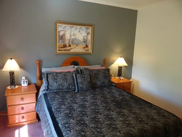 Fourth view of Homely house listing, 5 Lachlan Court, Bright VIC 3741