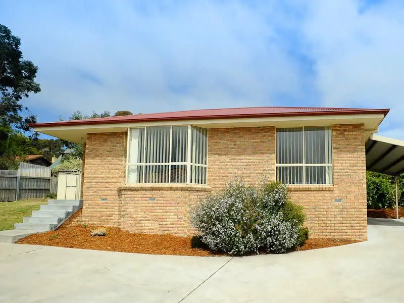 Main view of Homely unit listing, 2/25 Thornbill Street, Kingston TAS 7050