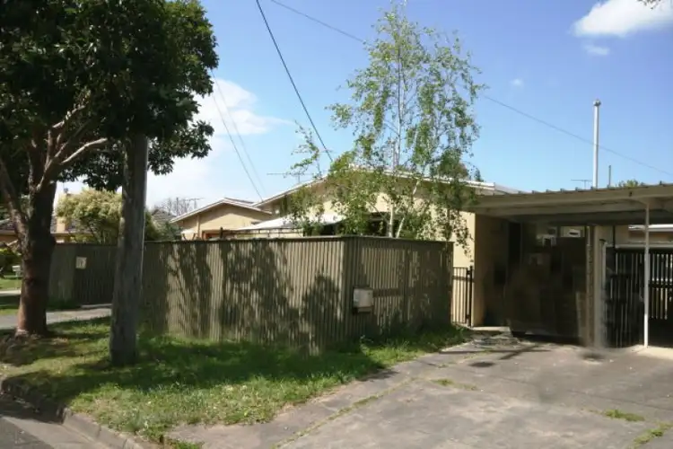 Main view of Homely house listing, 3/5 Harrow Close, Belmont VIC 3216