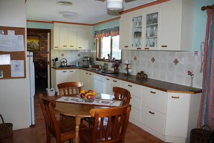 2 Dendron Street, Shailer Park QLD 4128