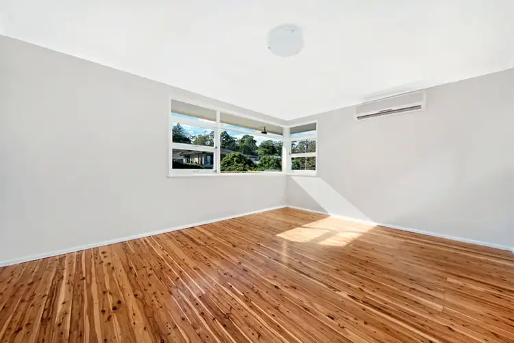 Second view of Homely house listing, 7 Perry Crescent, Engadine NSW 2233