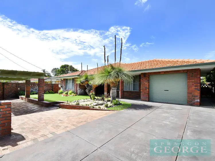 558 Beach Road, Hamersley WA 6022