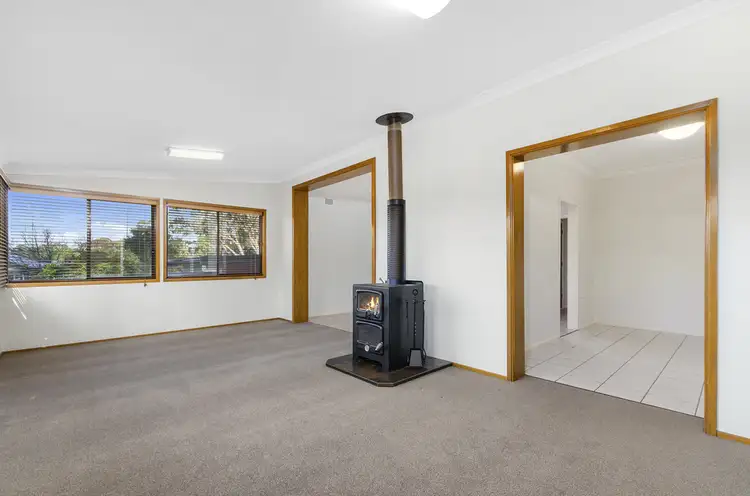 Second view of Homely house listing, 2 Satinwood Avenue, Figtree NSW 2525