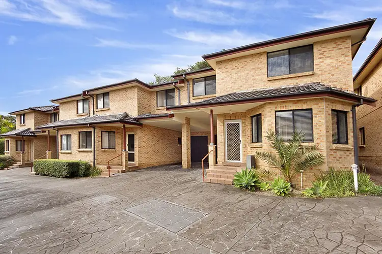 Main view of Homely townhouse listing, 4/127 Cooriengah Heights Road, Engadine NSW 2233