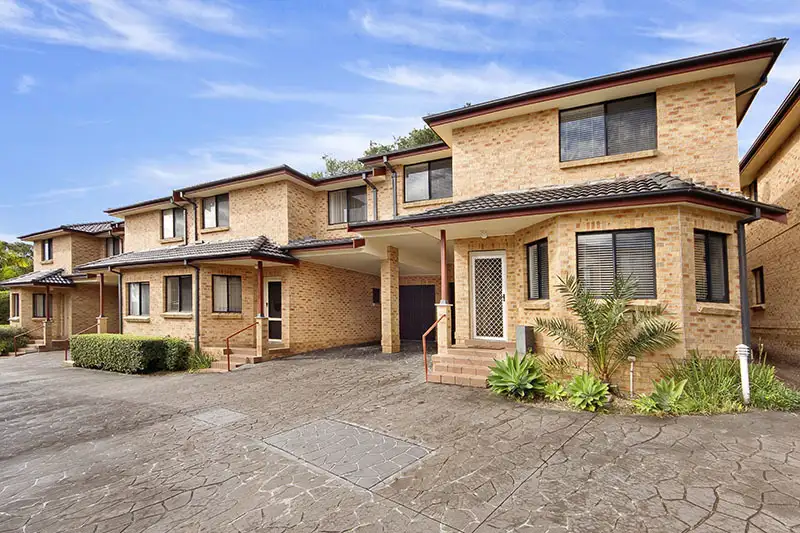 Main view of Homely townhouse listing, 4/127 Cooriengah Heights Road, Engadine NSW 2233