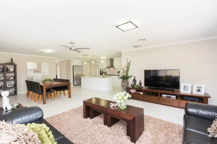 Fourth view of Homely house listing, 10 Deakin Court, Horsham VIC 3400