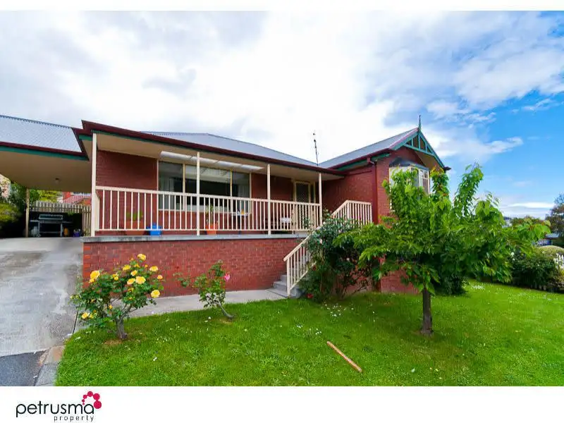 Main view of Homely villa listing, 2/83A Clinton Road, Geilston Bay TAS 7015