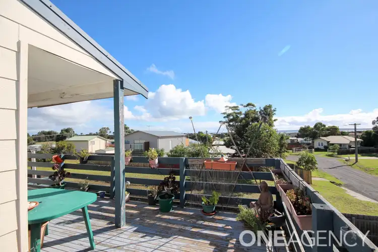 42 Daisy Avenue, Pioneer Bay VIC 3984