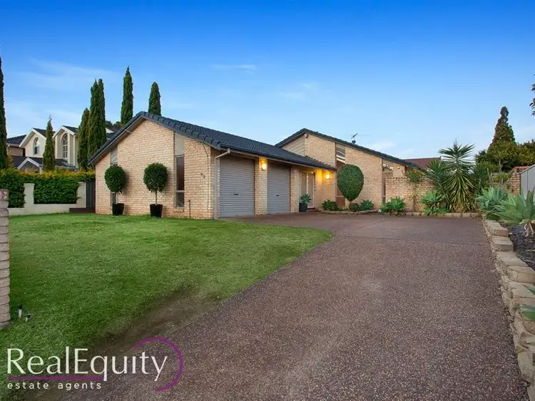 82 Nottingham Crescent, Chipping Norton NSW 2170