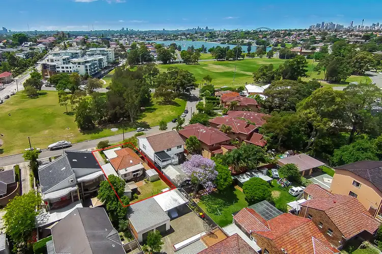 13 Weddle Avenue, Abbotsford NSW 2046