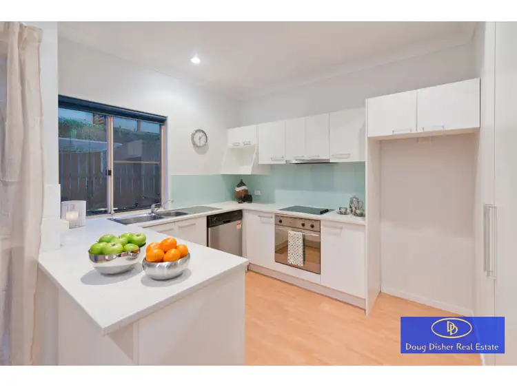 Fourth view of Homely townhouse listing, 2/37 Union Street, Taringa QLD 4068