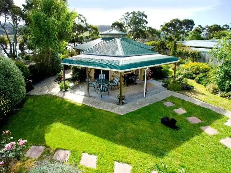 39 Esplanade Road, Cygnet TAS 7112