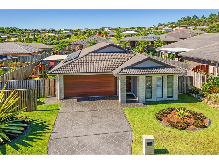 19 Tarrina Crescent, Pacific Pines QLD 4211