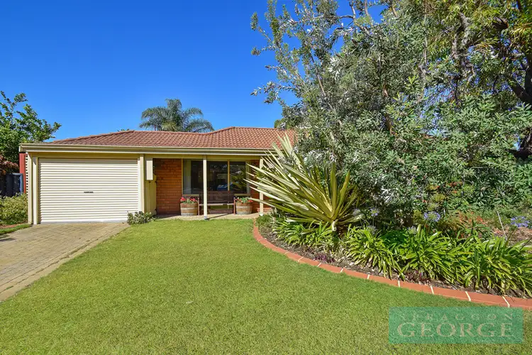 5 Savoy Place, Duncraig WA 6023