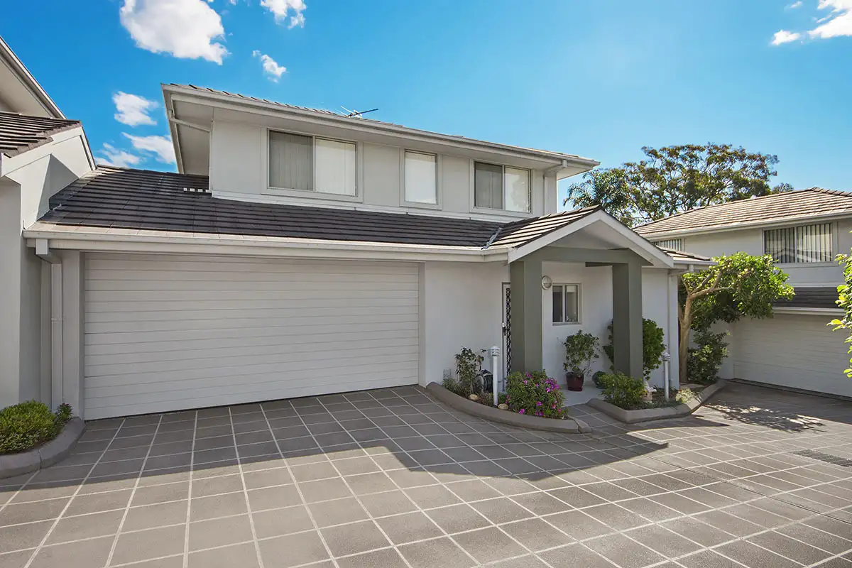 Main view of Homely townhouse listing, 5/19-23 Waratah Road, Engadine NSW 2233