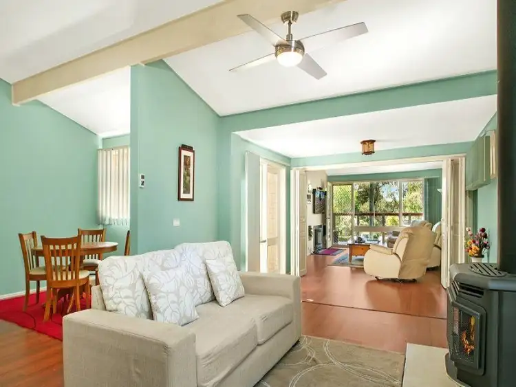 7 Carnegie Place, Castle Hill NSW 2154