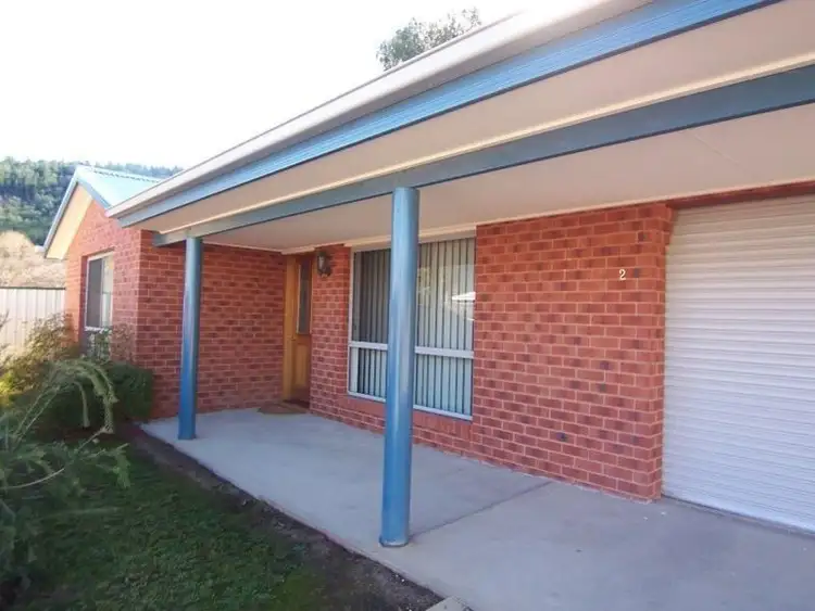2/27 Toorak Avenue, Bright VIC 3741