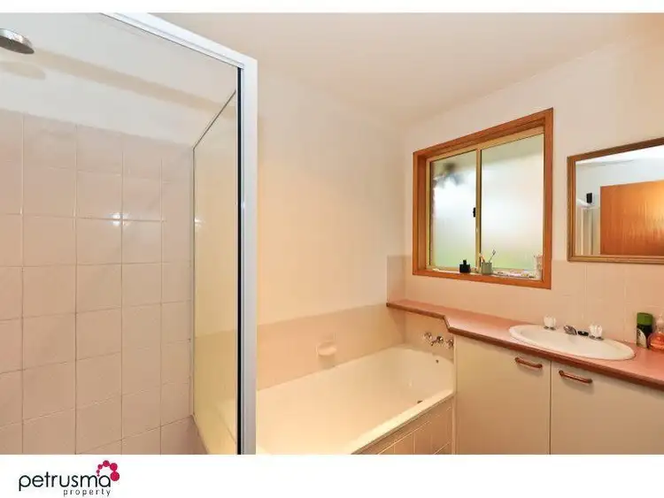 Seventh view of Homely villa listing, 2/2 Chen Court, Geilston Bay TAS 7015