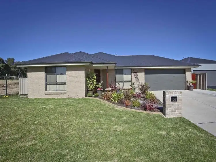 Main view of Homely house listing, 21 Moonstone Drive, Orange NSW 2800