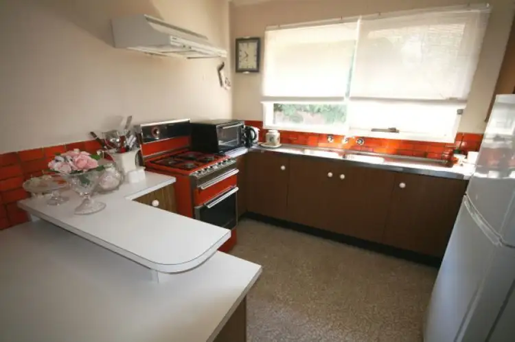 Second view of Homely unit listing, 3/199 Noble Street, Newtown VIC 3220