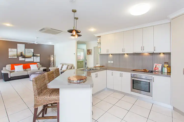 Sixth view of Homely house listing, 7 Seaspray Close, Shoal Point QLD 4750