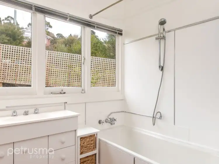 Fifth view of Homely flat listing, 3 Montagu Street, Mount Stuart TAS 7000