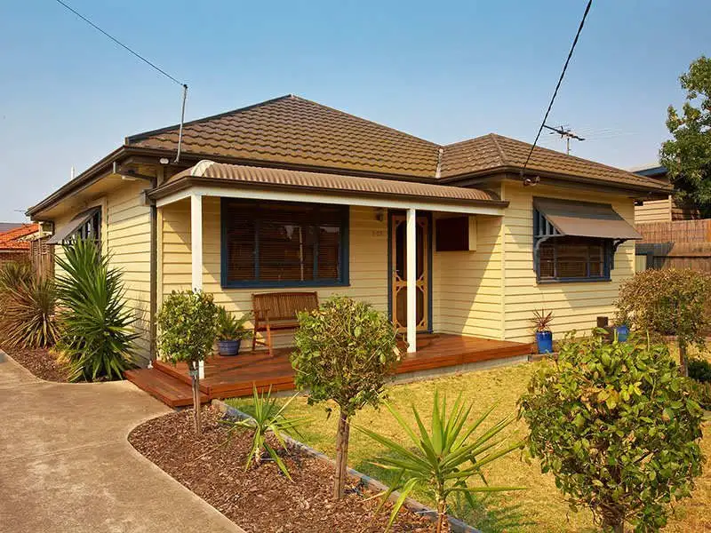Main view of Homely unit listing, Unit 1/27 Wren Street, Altona VIC 3018