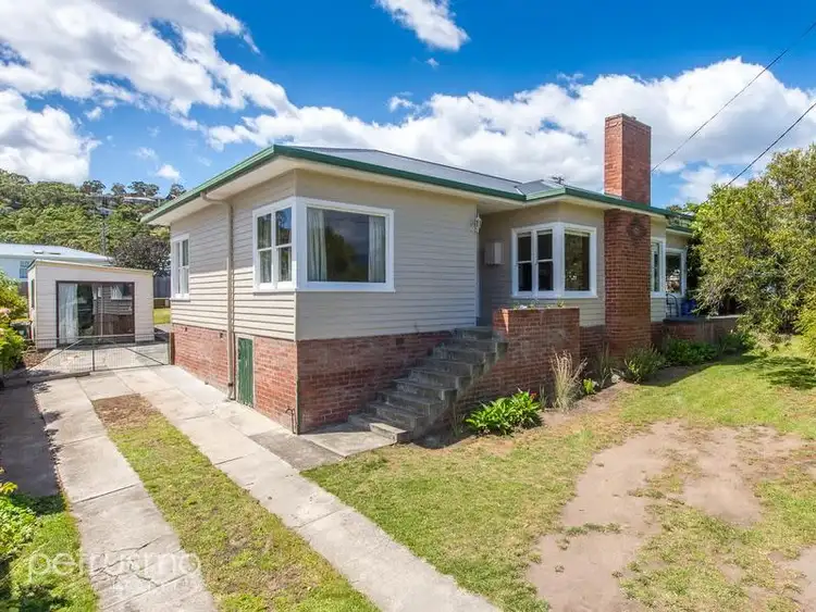 38 Fairfield Road, Geilston Bay TAS 7015