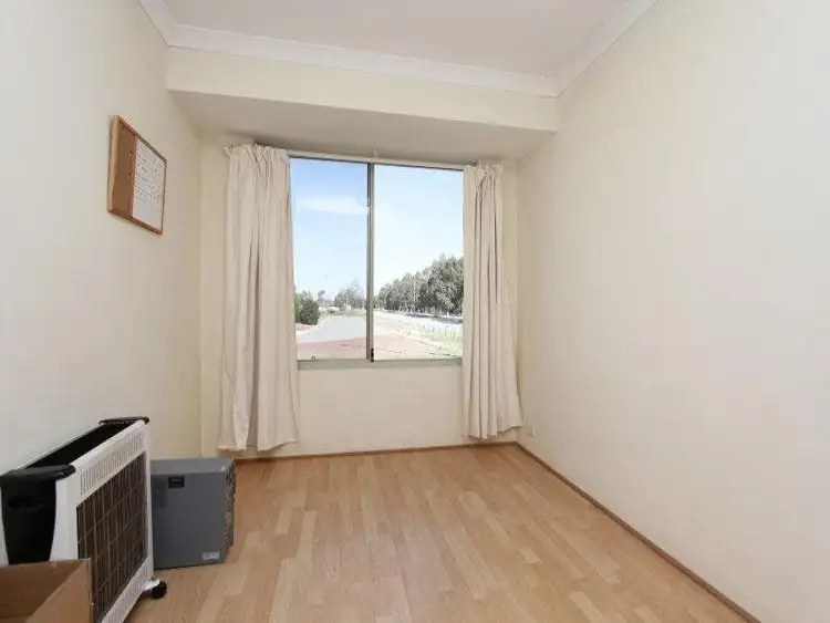 Seventh view of Homely house listing, 30 Teal Brook Circle, Seville Grove WA 6112