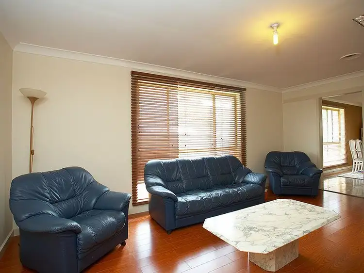 Fourth view of Homely house listing, 2 Farrant Court, Altona Meadows VIC 3028