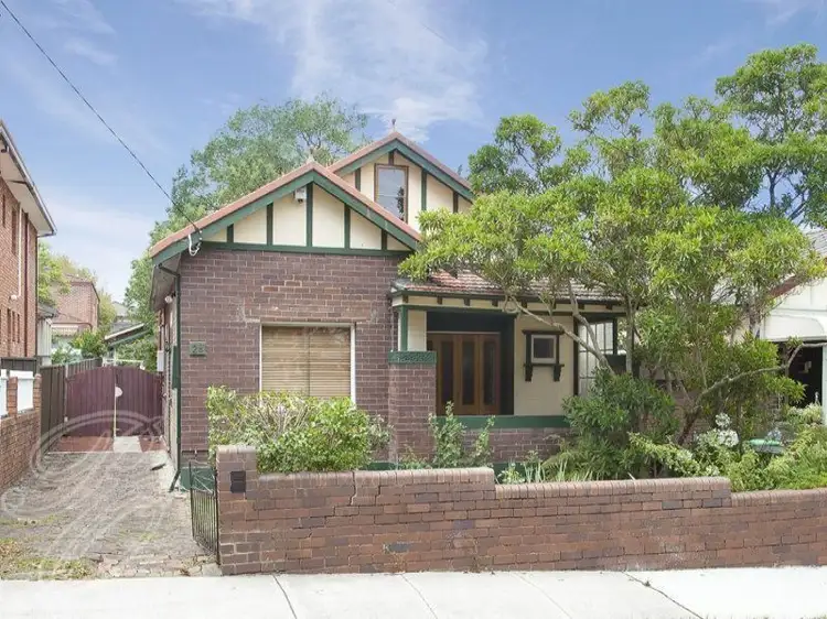 28 The Parade, Enfield NSW 2136