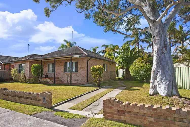 110 Banksia Avenue, Engadine NSW 2233